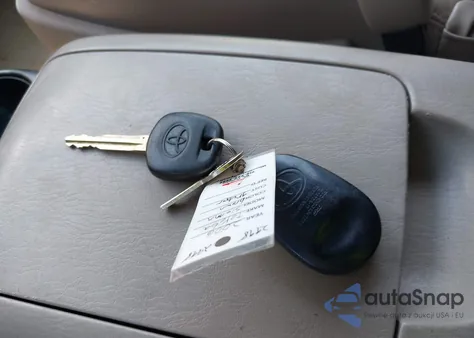 2006 Toyota Sienna Xle z USA, uszkodzony, nr VIN 5TDZA22C66S585535